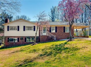 4117 Enchanted Ln, Greensboro, NC 27406