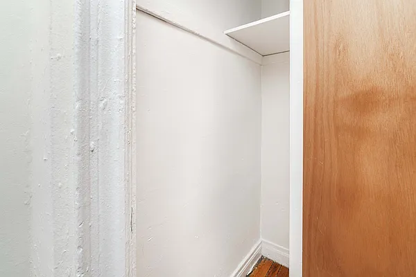 Rented by Modern Spaces | media 16