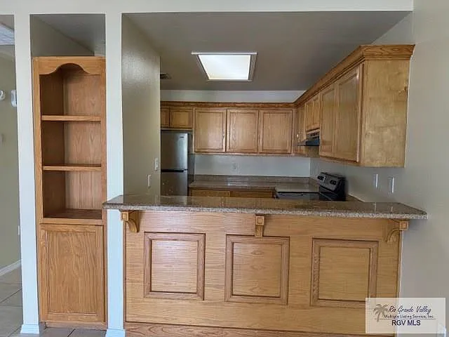 2021 Westminster Cir — Photo 3