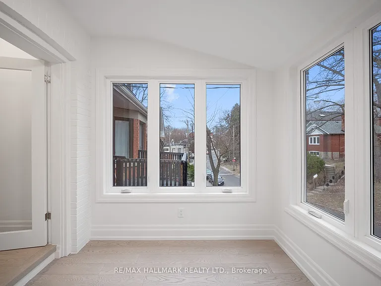 547 Indian Rd #3 — Photo 17