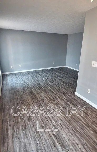 383 Redmar Blvd #55 — Photo 2