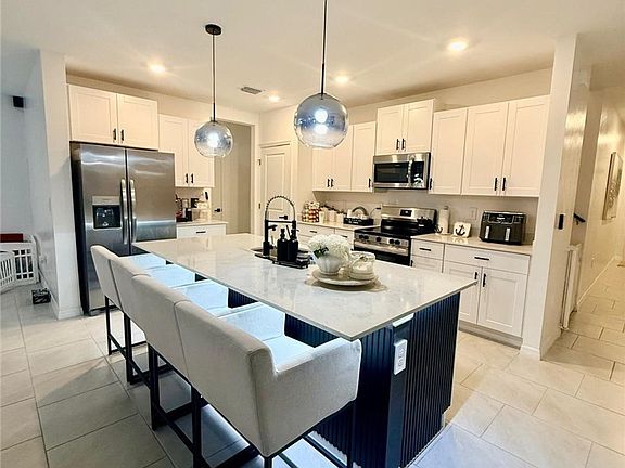 4th image of 17645 Paradiso Way