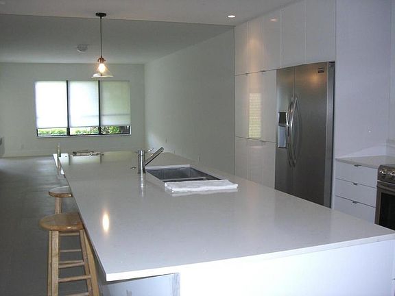 4th image of 900 Greensward Ln APT 104G
