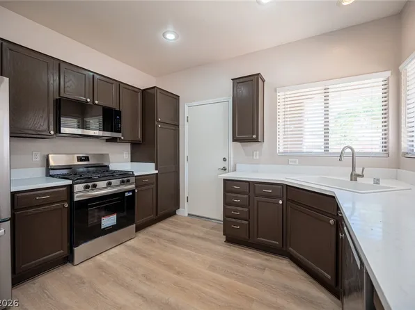 1820 Walking Path Ave, Henderson, NV 89012