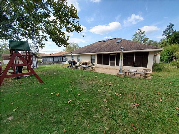 5th image of 631 N Firwood Dr