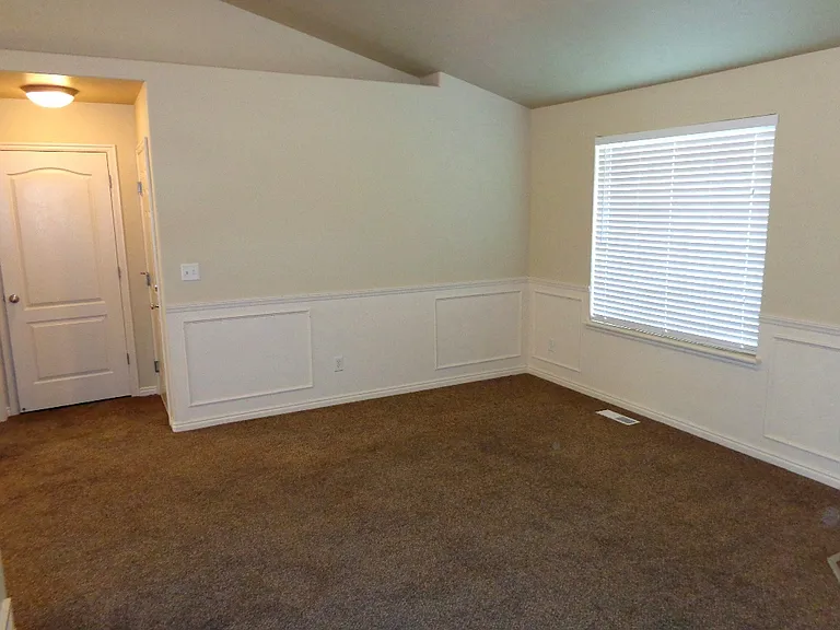 2022 E Juniper Dr — Photo 5