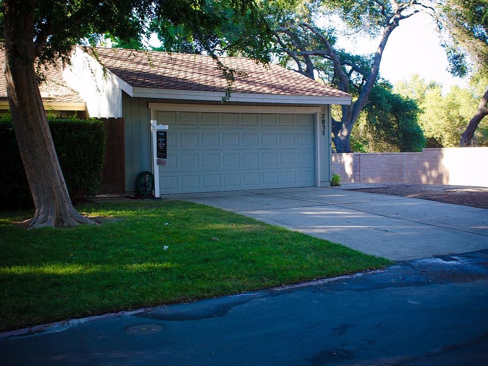 1st image of 7037 La Costa Ln