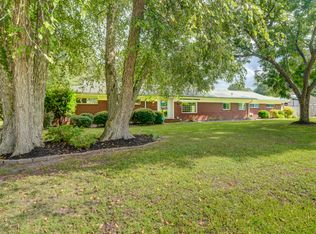 101 Stadium Dr, Chesapeake, VA 23322