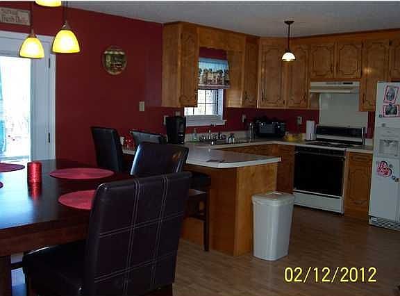 5th image of 10650 Grand Ave