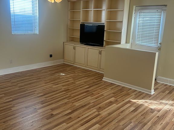 2nd image of 49 Broadway Ave