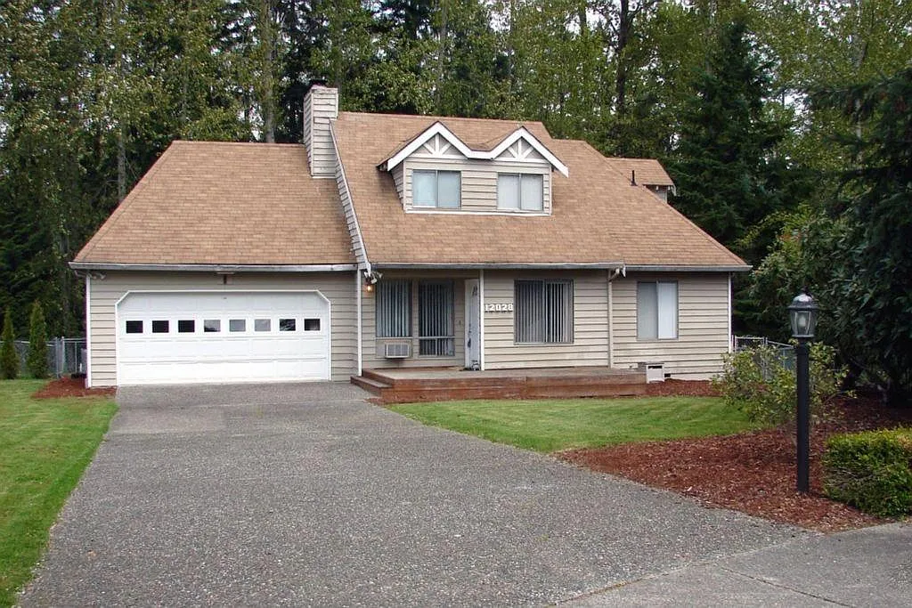 4 bed, 1550 sqft, $2,895 — Photo 1