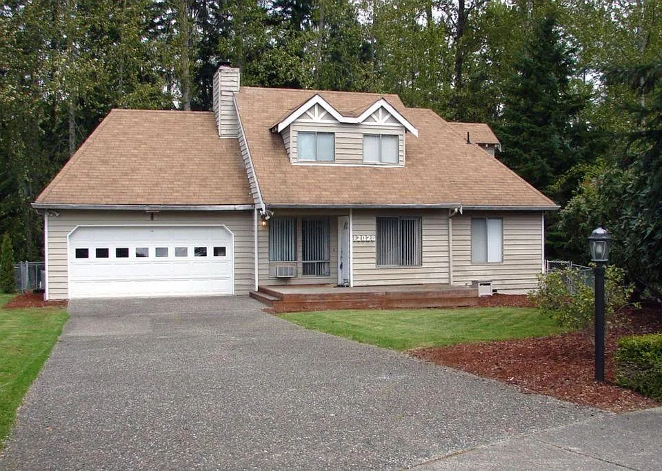 12028 SE 220th Pl