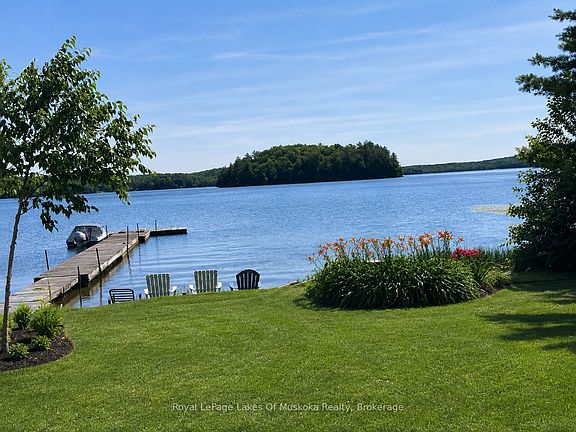 3rd image of 1052 Cove Rd #1