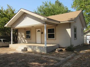 712 E Maple Ave, Enid, OK 73701
