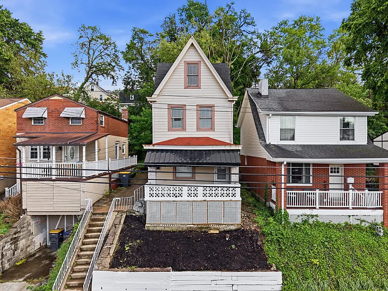 2725 Connecticut Ave — Photo 22