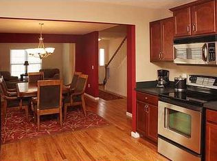 54689 Irish Crossings Ln, South Bend, IN 46637