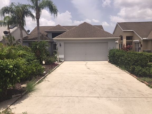 2nd image of 15309 Cricket Ln