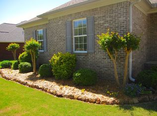 4902 Montauk Trl SE, Owens Cross Roads, AL 35763