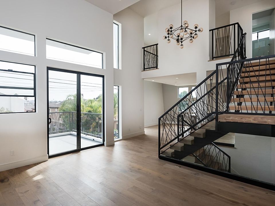 Loads of Natural Light