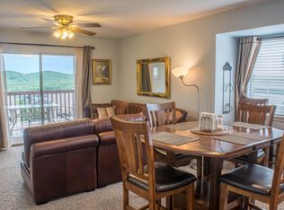 38 Lantern Bay Ln, Branson, MO 65616