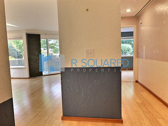 2nd image of 5642 California Avenue Swunit #1