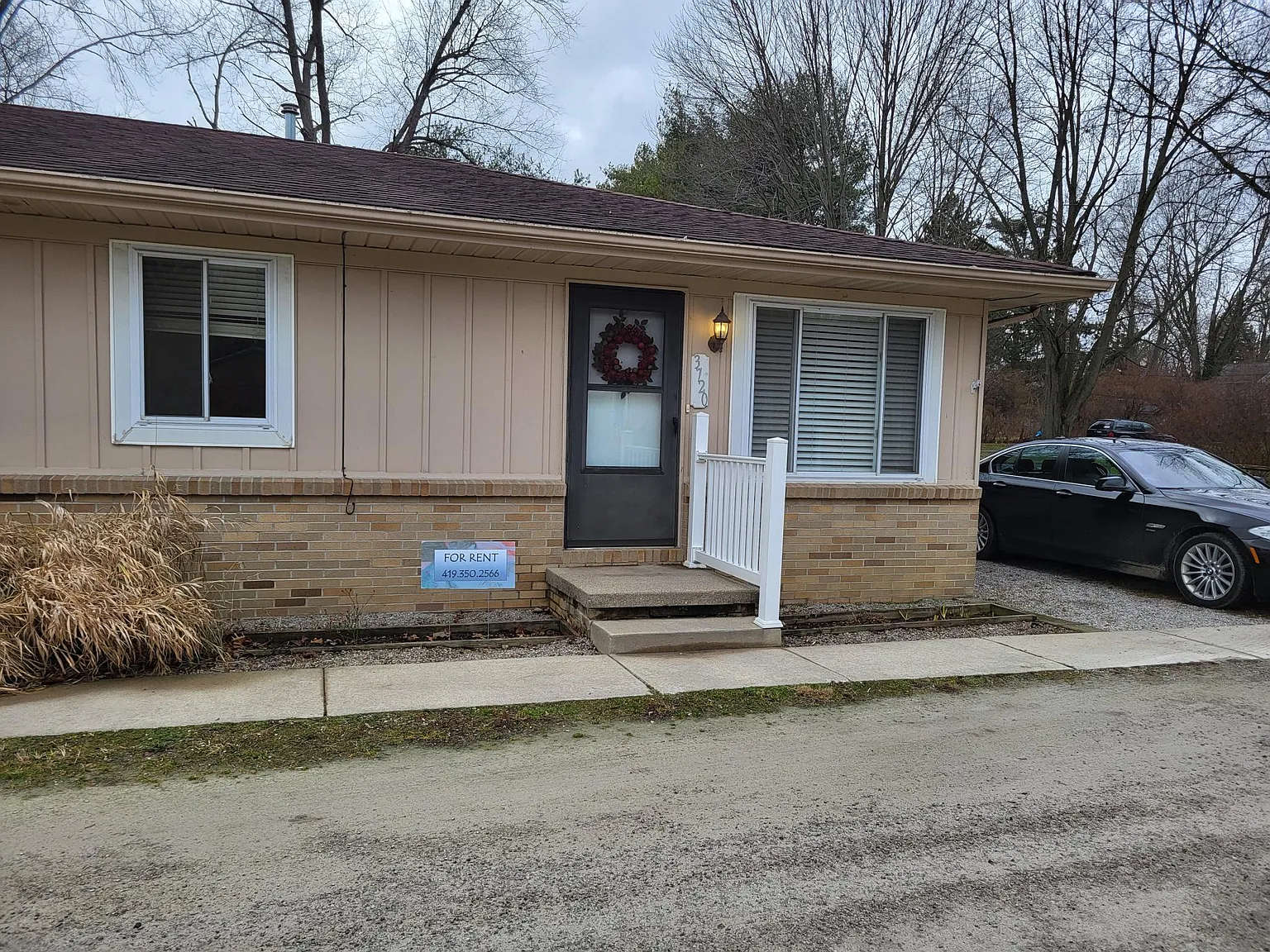 3720 W Temperance Rd — Photo 2