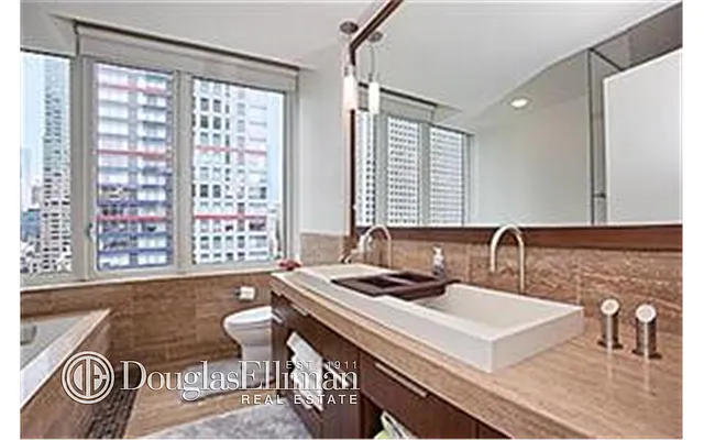 Rented by Douglas Elliman | media 37