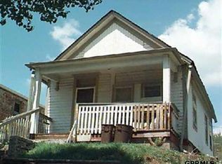 3226 Charles St, Omaha, NE 68131