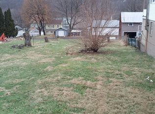 450 W Shamokin St, Trevorton, PA 17881
