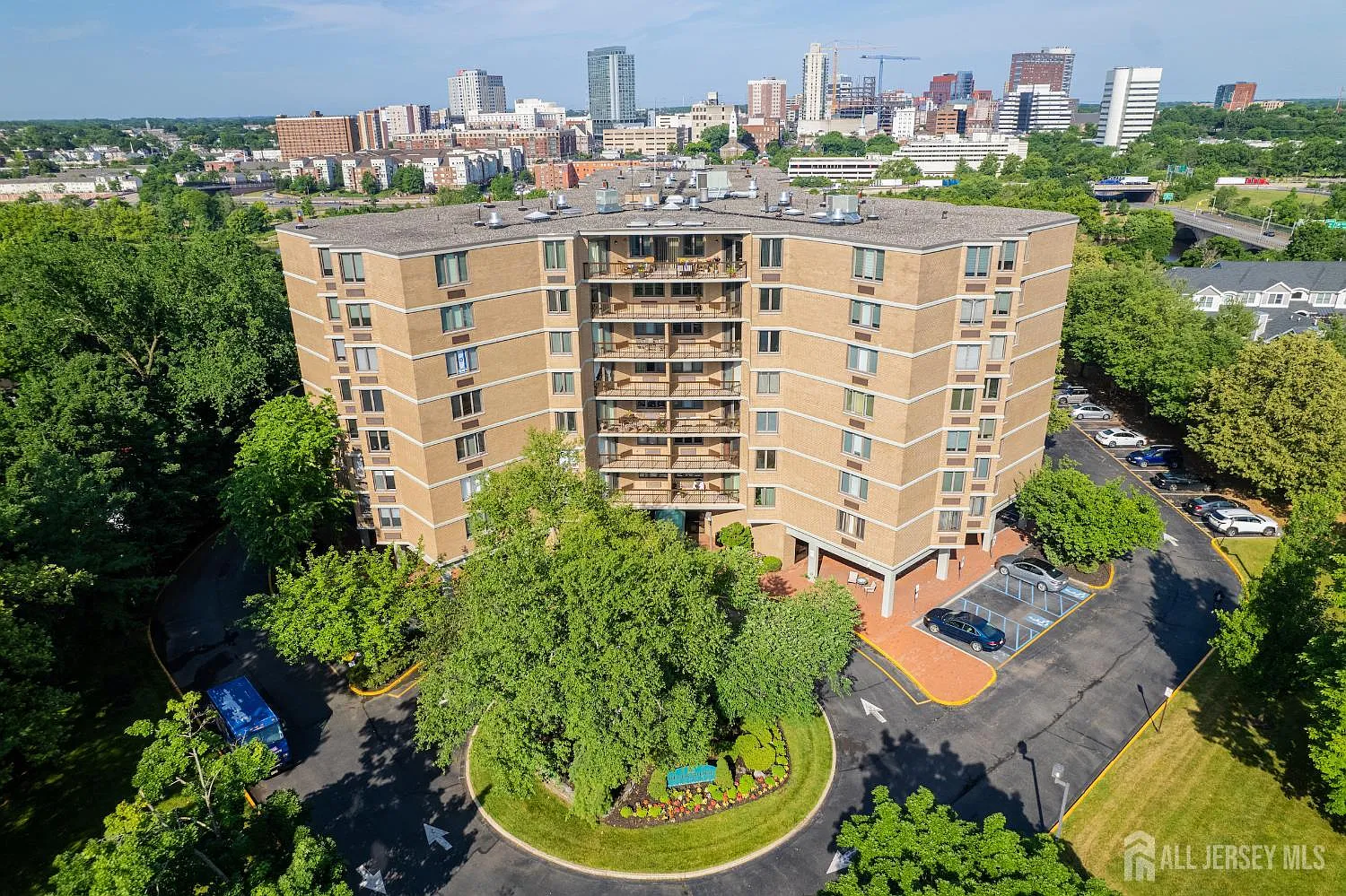 2 bed, 2.0 bath, $2,800 — Photo 1