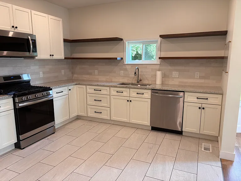 3628 Idlewild Ave — Photo 6