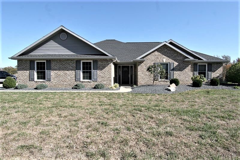 1st image of 626 Keusch Ln