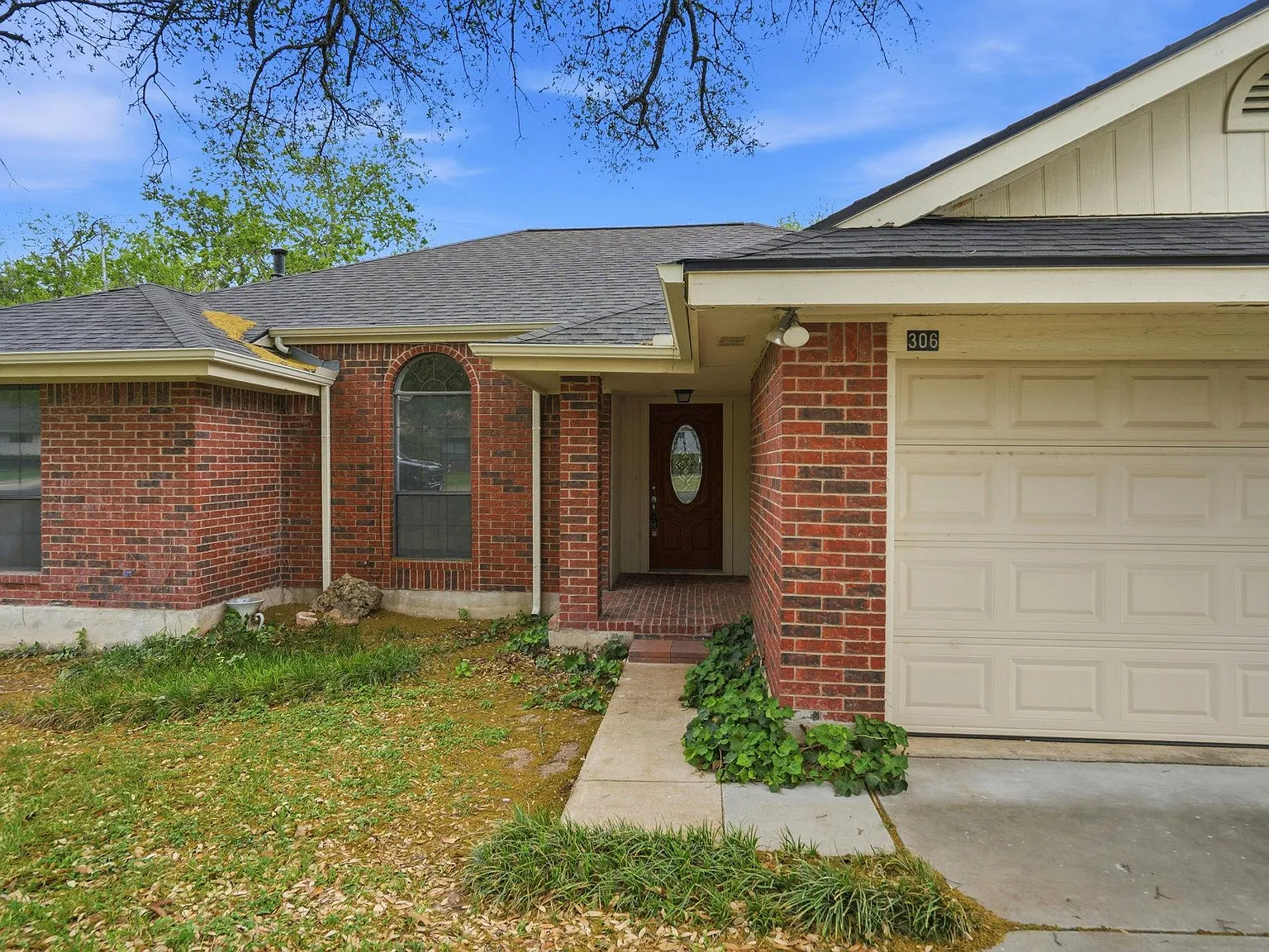 3 bed, 2.0 bath, 1656 sqft, $2,200 — Photo 4
