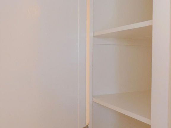 5th image of 4377 Louisiana St #1/2