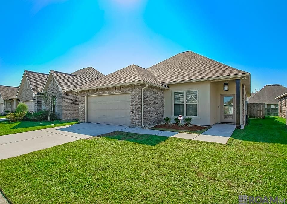 1st image of 40215 Maddie Dr