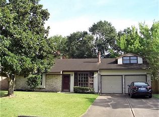 2021 Fairfield Ct N, League City, TX 77573