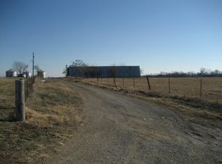 S Cowger Rd, Peculiar, MO 64078