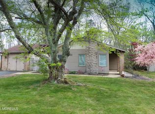 21 Birmingham Dr, Jackson, NJ