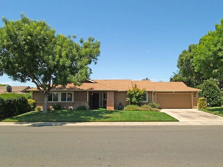 3421 Rhone Dr photo 1
