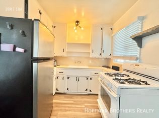 12429 Chandler Blvd, Valley Village, CA 91607