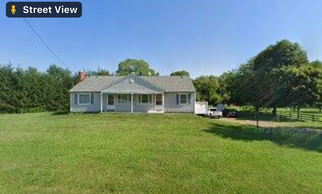 2 bed, 1500 sqft, $1,000 — Photo 1