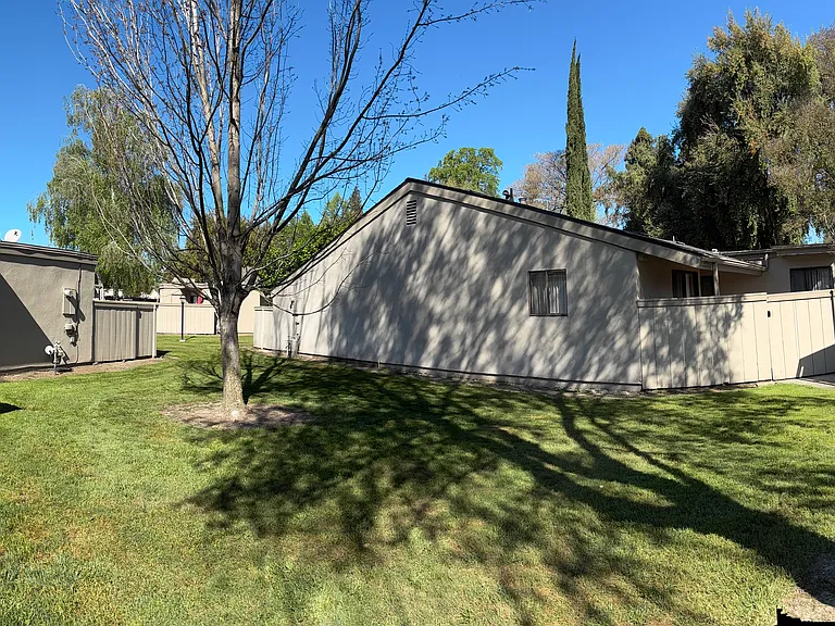 3450 W Benjamin Holt Dr — Photo 15
