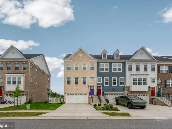 233 Birdie Ct, Pikesville, MD 21208