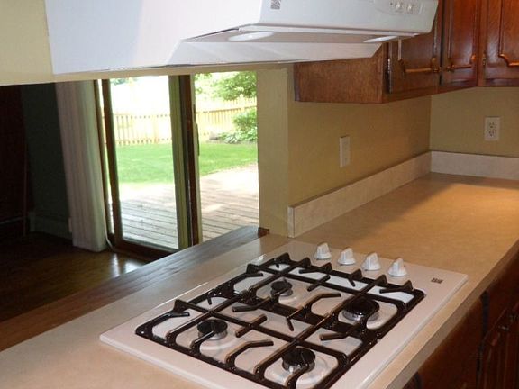 Cooktop & Hood