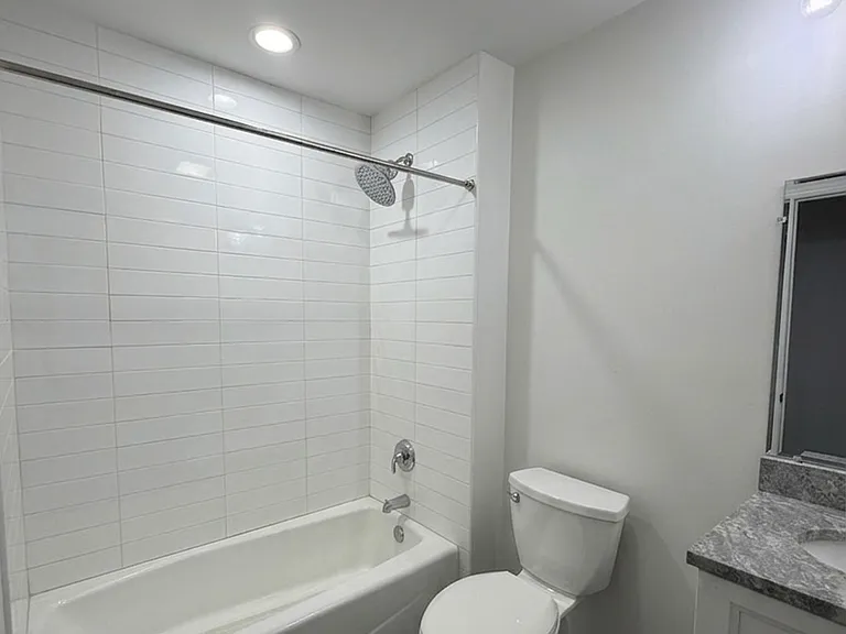 61 Chestnut St #2 — Photo 12