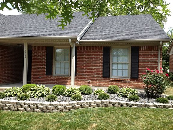 Custom, easy landscaping