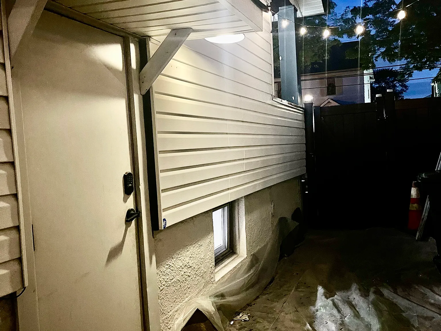 1 bed, 1165 sqft, $1,900 — Photo 1