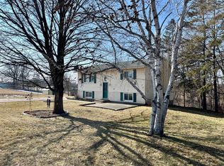 353 Colbert Ave NW, Buffalo, MN 55313