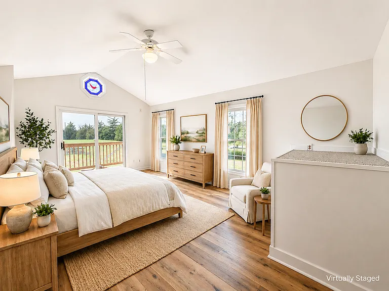 6239 SW Wanamaker Rd — Photo 11