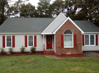 4409 Labrador Dr, Raleigh, NC 27616